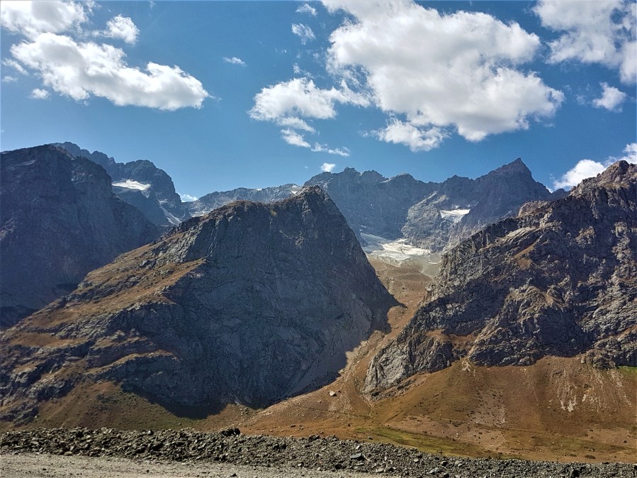 Three Weeks in Central Asia (Part 6): Tajikistan – The road less&nbsp;travelled